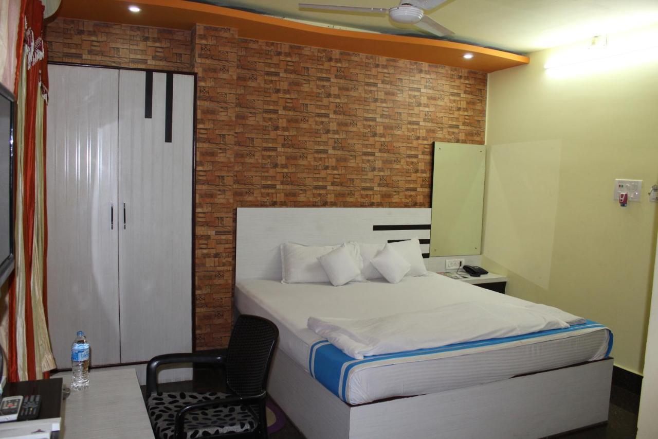 Kalpana Inn Durgāpur Buitenkant foto